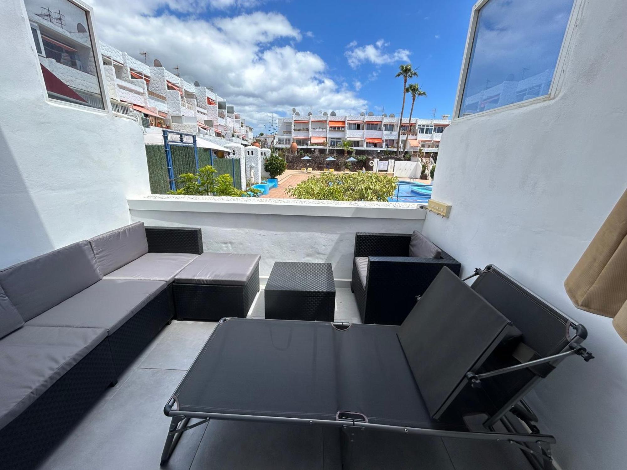 Sunny Apt With Terrace Coastal Area South Arona 阿罗纳 外观 照片
